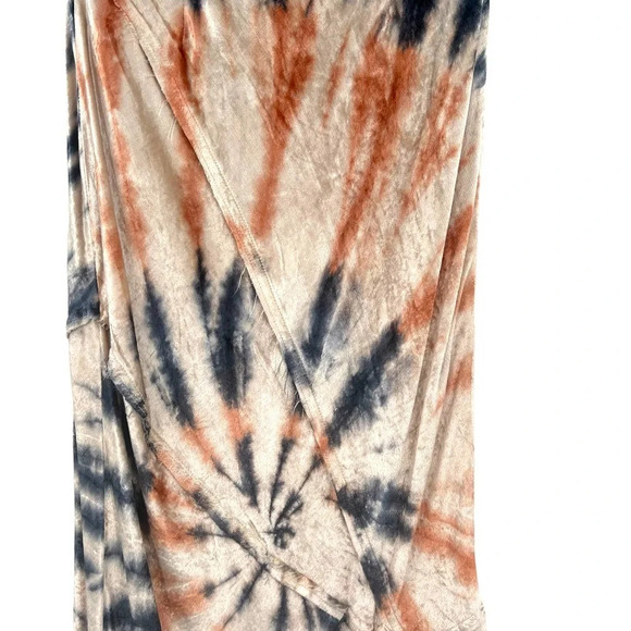 Free People Serious Swagger Tie Dye Skirt Crushed Velvet Size Small - Picture 8 of 12